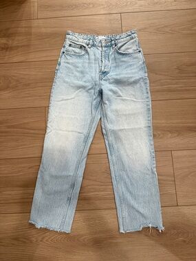 Zara High Waisted Light Wash Jeans Sz 4 Cropped 23.5” Inseam